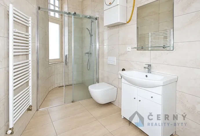 Pronájem bytu 2+1, Liberec, Liliová, 45 m2