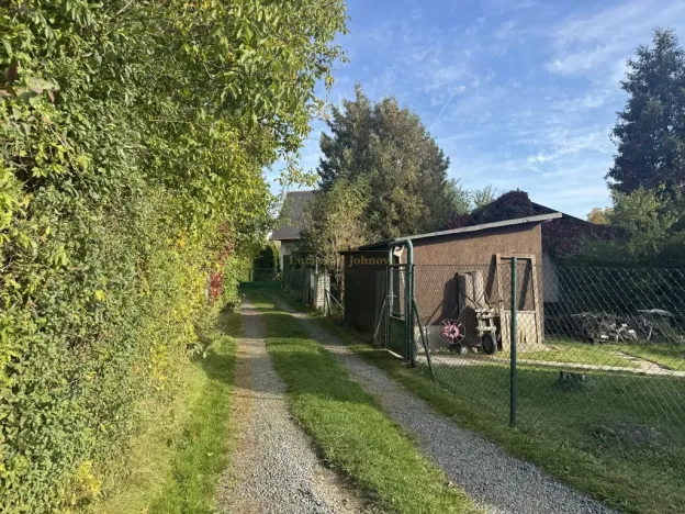 Prodej chaty, Říčany - Strašín, Chatařská, 35 m2