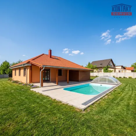 Prodej rodinného domu, Lišov - Velechvín, 135 m2