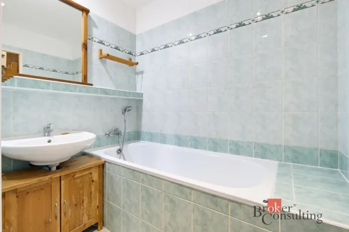 Prodej bytu 2+kk, Praha - Komořany, U vlečky, 42 m2