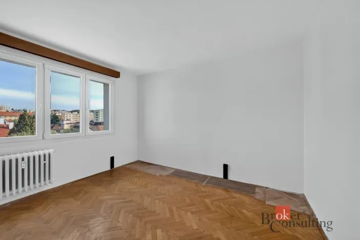Prodej bytu 3+1, Plzeň - Lobzy, Sousedská, 74 m2