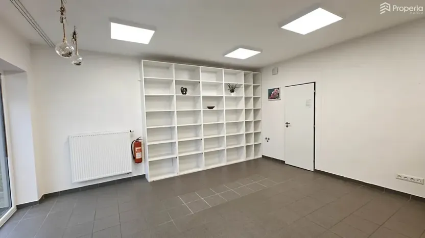 Pronájem obchodního prostoru, Ivančice, Boží Hora, 30 m2