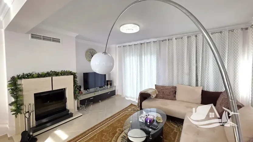 Prodej rodinného domu, Pomorie, Bulharsko, 166 m2