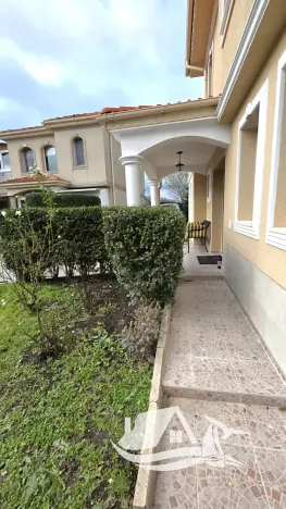 Prodej rodinného domu, Pomorie, Bulharsko, 166 m2