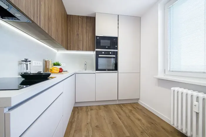 Pronájem bytu 2+1, Ostrava, Cholevova, 55 m2