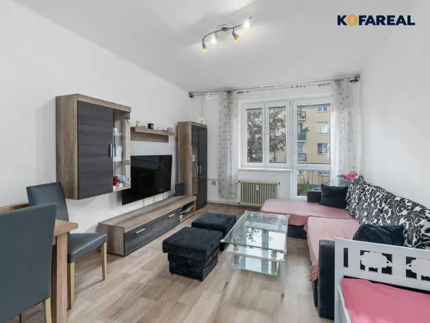 Prodej bytu 2+1, Příbram - Příbram VII, K. H. Máchy, 62 m2