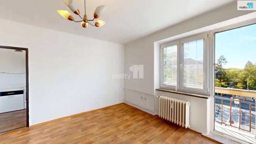 Prodej bytu 2+1, Pardubice - Zelené Předměstí, náměstí Dukelských hrdinů, 57 m2