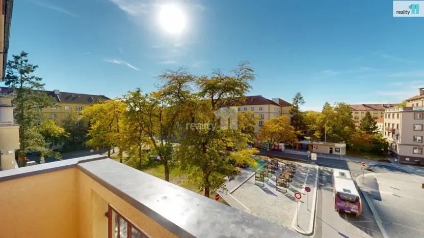 Prodej bytu 2+1, Pardubice - Zelené Předměstí, náměstí Dukelských hrdinů, 57 m2