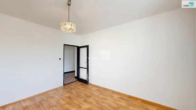 Prodej bytu 2+1, Pardubice - Zelené Předměstí, náměstí Dukelských hrdinů, 57 m2