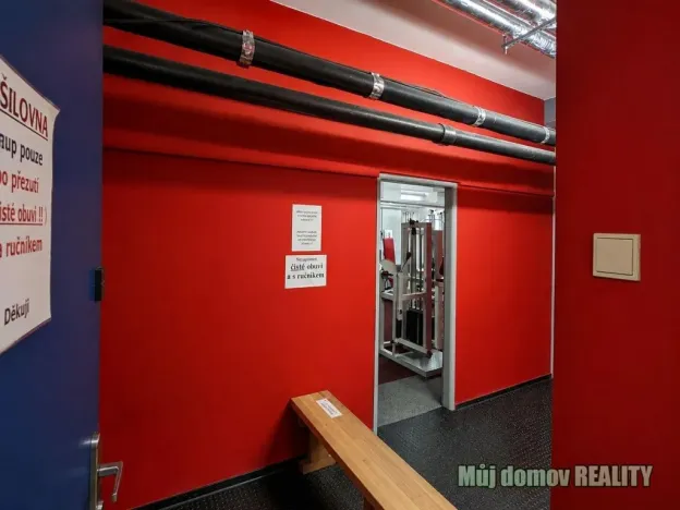 Pronájem obchodního prostoru, Praha - Libeň, 90 m2