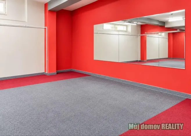 Pronájem obchodního prostoru, Praha - Libeň, 90 m2