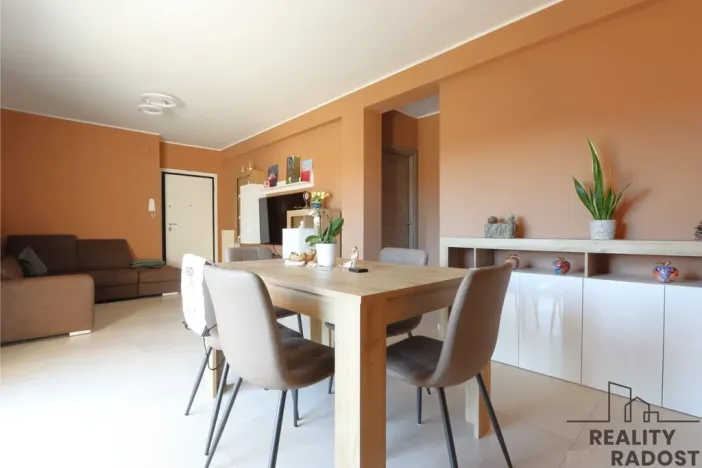 Prodej bytu 3+kk, Villa Rosa, Itálie, 92 m2