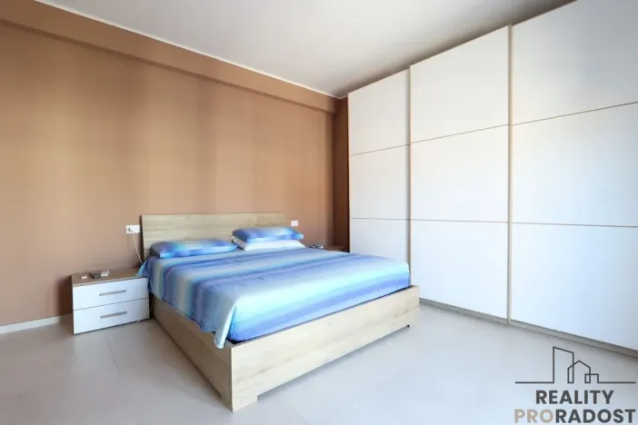 Prodej bytu 3+kk, Villa Rosa, Itálie, 92 m2