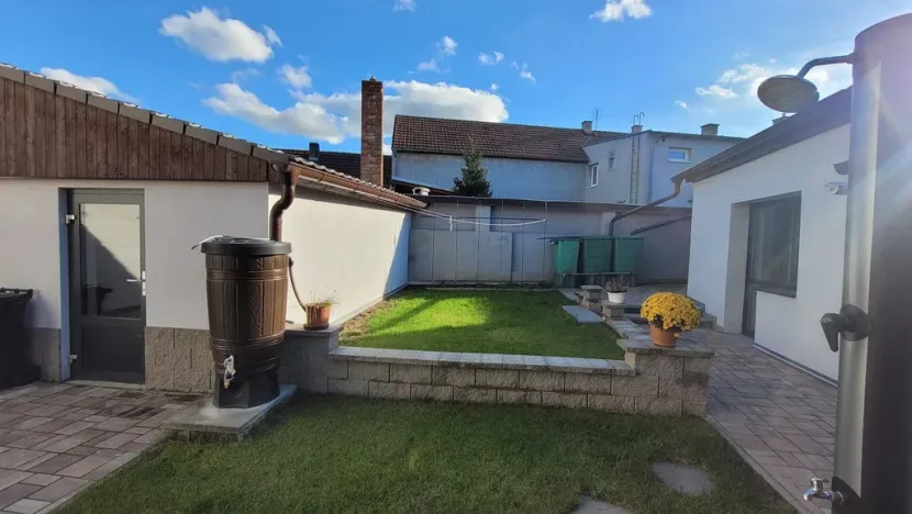 Prodej rodinného domu, Straškov-Vodochody - Straškov, 100 m2