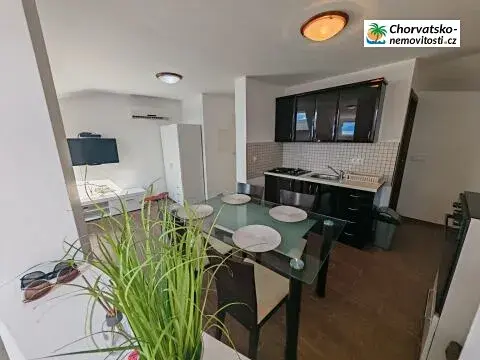 Prodej bytu 3+kk, 50 m², Novi Vinodolski