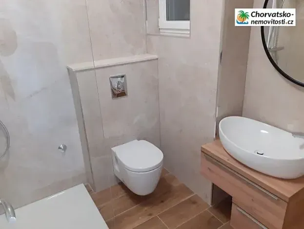 Prodej rodinného domu, Novalja, Chorvatsko, 117 m2