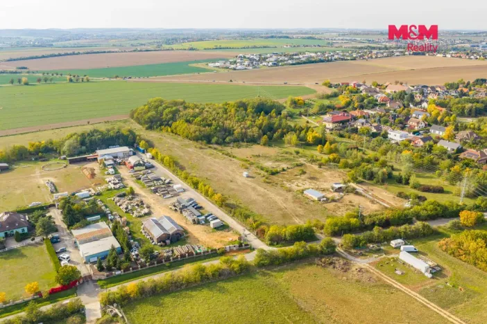 Prodej komerčního pozemku, Ořech, 10265 m2