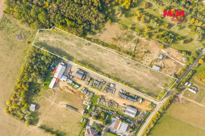 Prodej komerčního pozemku, Ořech, 10265 m2