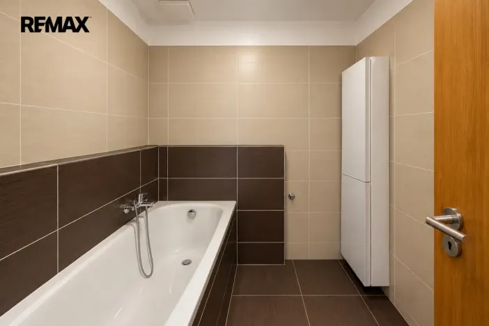 Pronájem bytu 3+kk, Praha - Dolní Chabry, K Beranovu, 82 m2