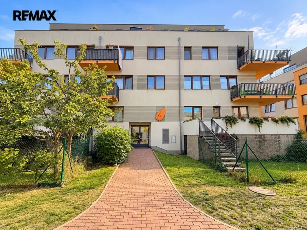 Pronájem bytu 3+kk, Praha - Dolní Chabry, K Beranovu, 82 m2