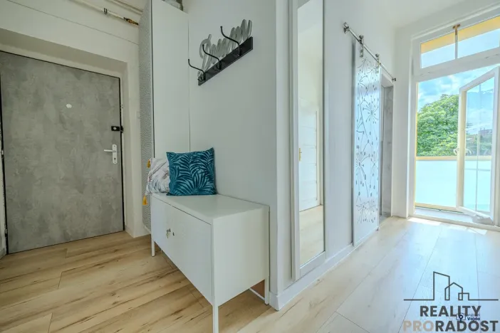 Pronájem bytu 3+kk, Ostrava, Gebauerova, 79 m2