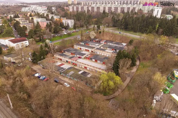 Pronájem garáže, Brno, Třískalova, 19 m2