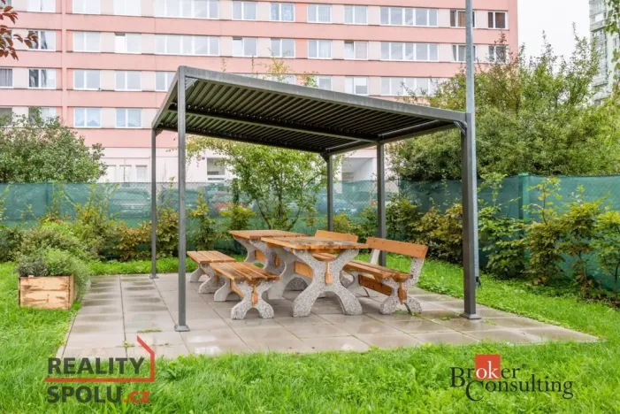 Prodej bytu 3+kk, Praha - Záběhlice, Ostružinová, 67 m2