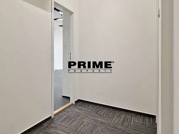 Pronájem kanceláře, Praha - Nové Město, Opletalova, 91 m2