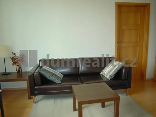 Pronájem bytu 2+kk, Praha - Strašnice, Michelangelova, 46 m2