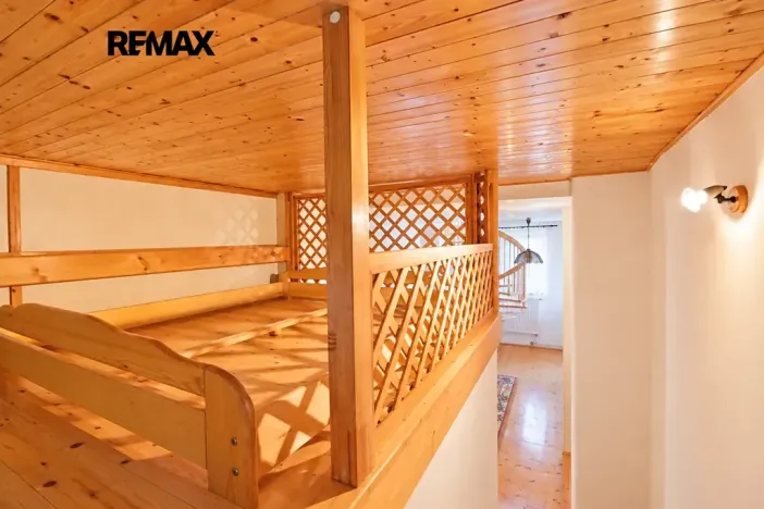 Prodej rodinného domu, Kájov, U Kostela, 200 m2