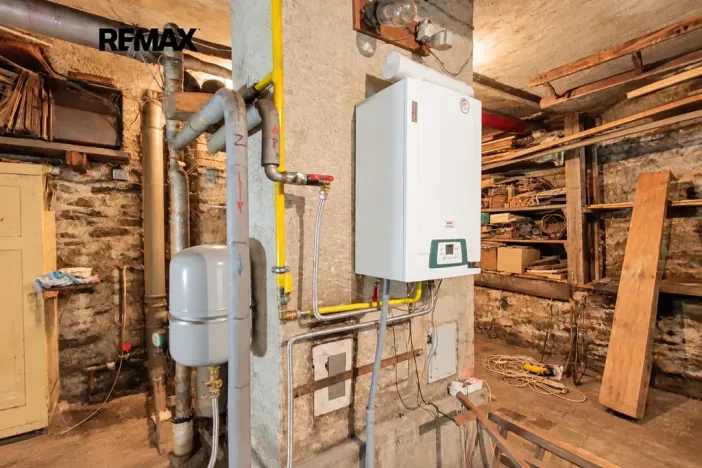Prodej rodinného domu, Kájov, U Kostela, 200 m2