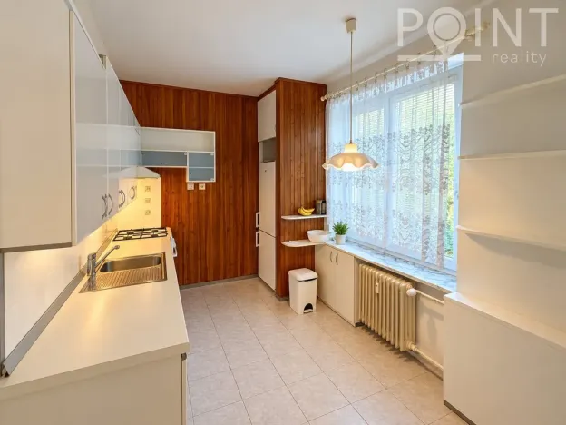 Prodej bytu 2+1, 55 m², Komenského, Adamov