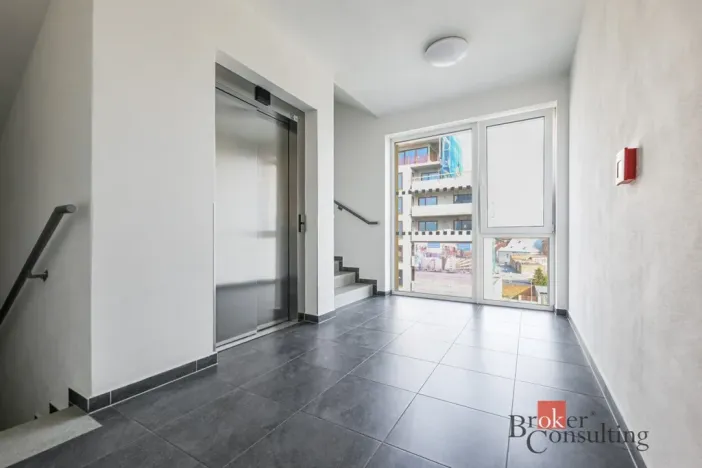 Pronájem bytu 1+kk, Plzeň - Jižní Předměstí, Boettingerova, 36 m2