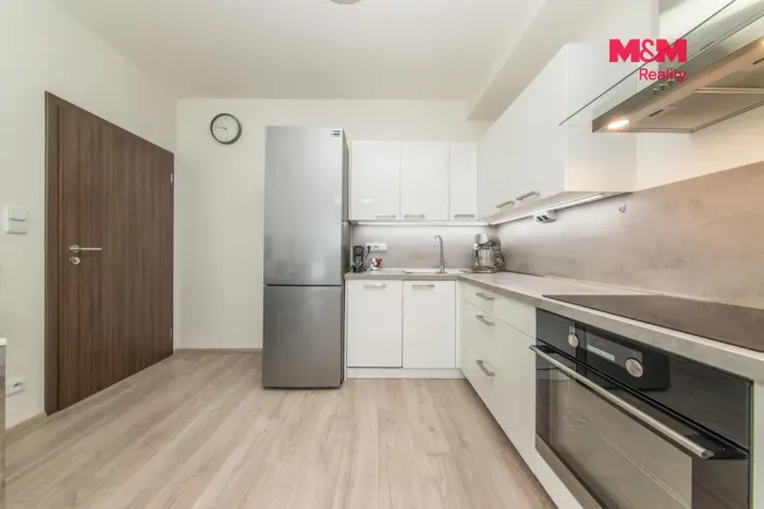 Prodej bytu 2+kk, Praha - Štěrboholy, Kryšpínova, 60 m2