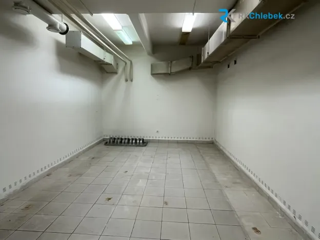 Pronájem ordinace, Frýdek-Místek - Frýdek, tř. T. G. Masaryka, 380 m2