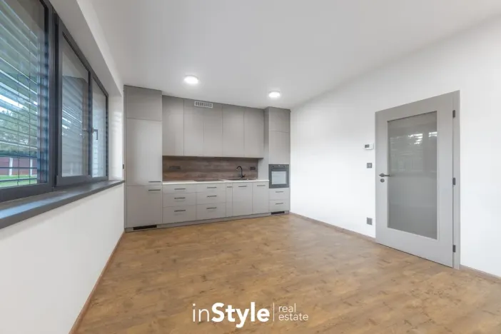 Pronájem bytu 1+kk, Uherské Hradiště - Jarošov, U Řeky, 32 m2