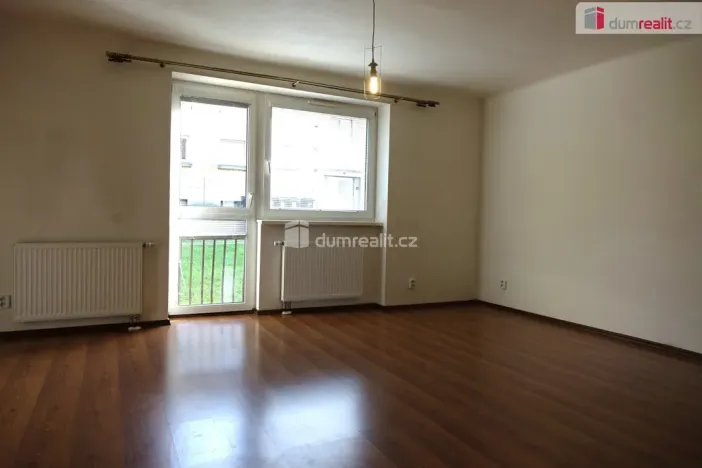 Pronájem bytu 2+1, Chocerady - Komorní Hrádek, 60 m2