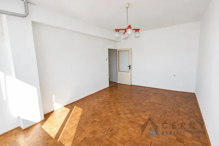 Prodej bytu 2+1, Liberec, Nad Školou, 60 m2