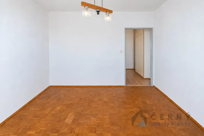 Prodej bytu 2+1, Liberec, Nad Školou, 60 m2