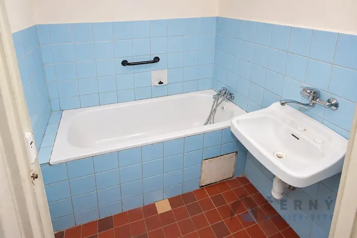 Prodej bytu 2+1, Liberec, Nad Školou, 60 m2
