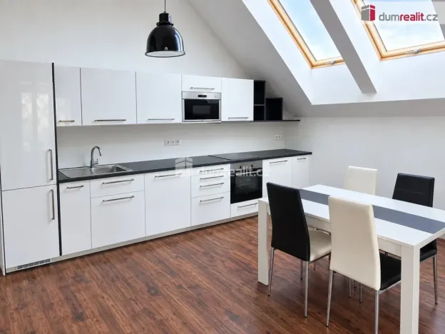 Pronájem bytu 2+kk, Libčice nad Vltavou, Letecká, 60 m2