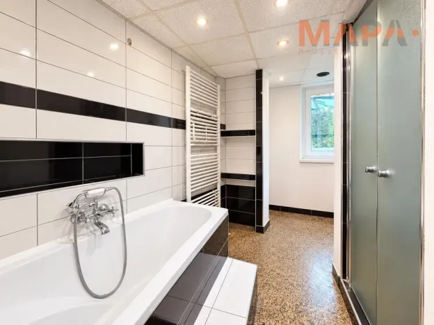 Prodej rodinného domu, Jirkov - Červený Hrádek, 306 m2