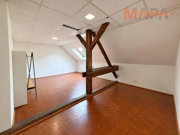 Prodej rodinného domu, Jirkov - Červený Hrádek, 306 m2
