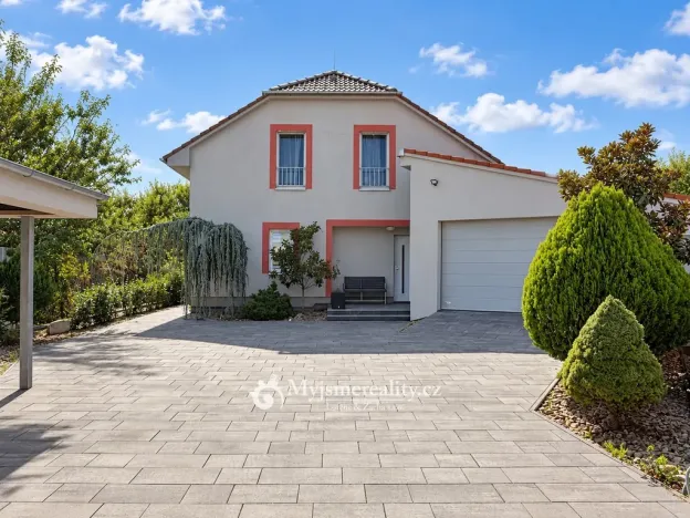Prodej bytu, 160 m², Zahradní, Suchohrdly
