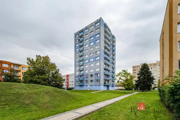 Prodej bytu 3+1, Sezimovo Ústí, Dukelská, 57 m2
