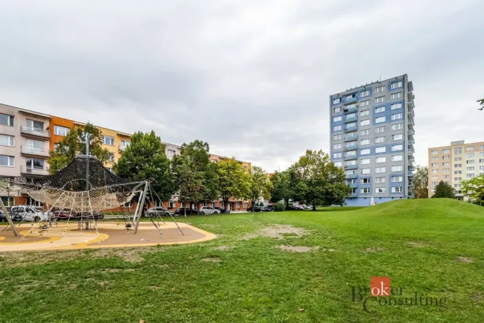 Prodej bytu 3+1, Sezimovo Ústí, Dukelská, 57 m2