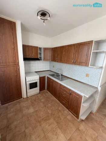 Pronájem bytu 2+1, Tachov, Pod Svahem, 60 m2