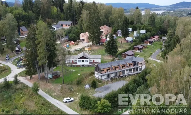 Prodej komerční nemovitosti, Horní Planá, Jenišov, 559 m2