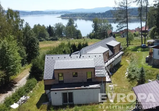 Prodej komerční nemovitosti, Horní Planá, Jenišov, 559 m2