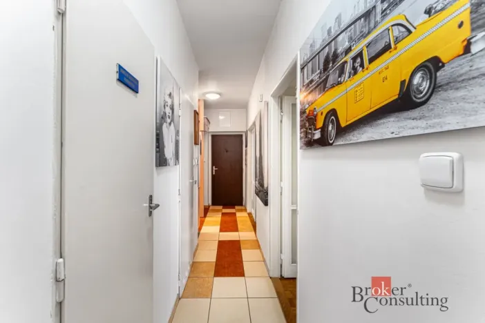 Prodej bytu 4+1, Praha - Dejvice, Vostrovská, 75 m2